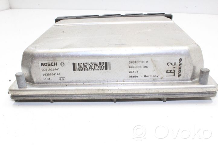 Volvo S60 Calculateur moteur ECU 0281011441