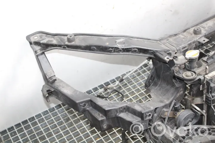 KIA Sorento Pannello di supporto del radiatore 