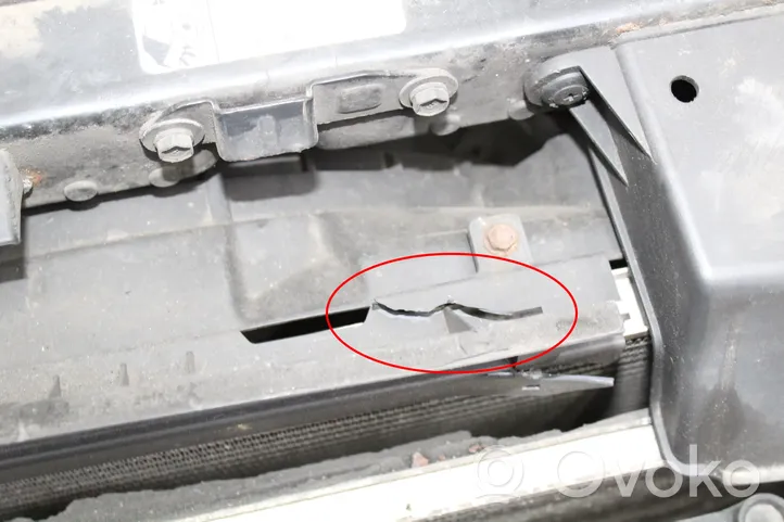 KIA Sorento Pannello di supporto del radiatore 