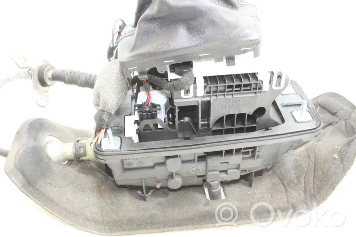 Audi A5 8T 8F Gear shifter/selector 8K2713041H