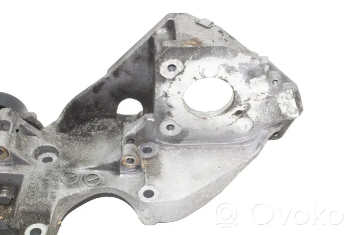 Volkswagen Scirocco Halterung Lichtmaschine 03L903143D