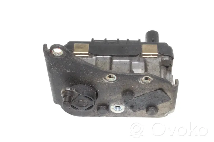 Land Rover Freelander 2 - LR2 Attuatore elettrico del turbocompressore 6NW009483