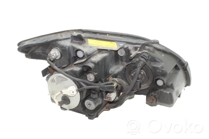 Lexus RX 330 - 350 - 400H Lampa przednia 