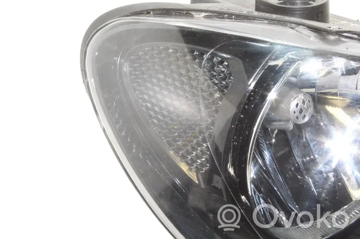 Volkswagen Scirocco Lampa przednia 1K8941006H