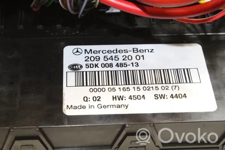 Mercedes-Benz CLK A209 C209 Boîte à fusibles relais 2095452001
