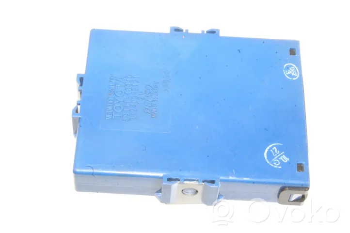 Lexus RX 330 - 350 - 400H Moduł sterowania Gateway 8911148040