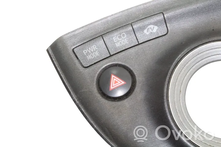 Toyota Prius (XW30) Vaihteenvalitsimen kehys verhoilu muovia 5540447010