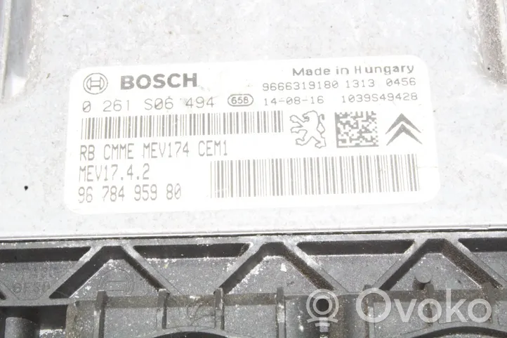 Peugeot 208 Calculateur moteur ECU 9678495980
