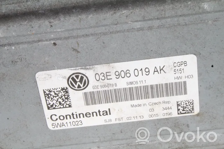 Volkswagen Polo V 6R Sterownik / Moduł ECU 03E906019AK