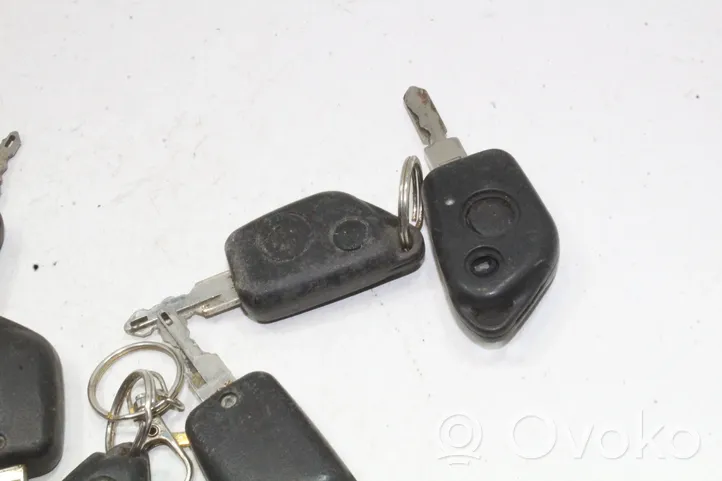 Peugeot 406 Chiave/comando di accensione N691408