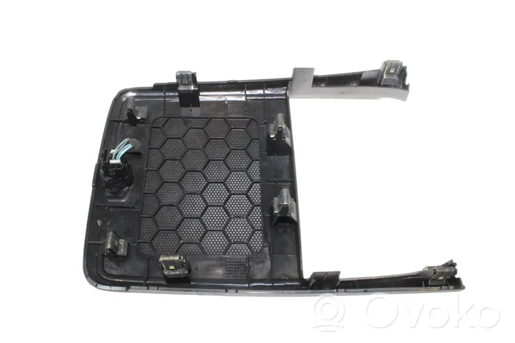 Chevrolet Captiva Cache enceinte centrale 20821004