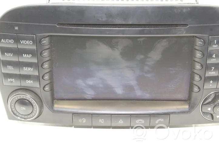 Mercedes-Benz SL R230 Radija/ CD/DVD grotuvas/ navigacija A2308204389