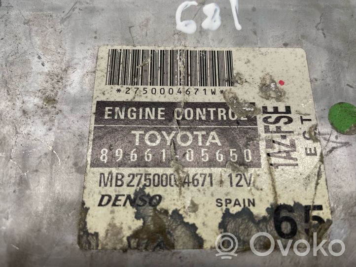 Toyota Avensis T250 Centralina/modulo del motore 8966105650