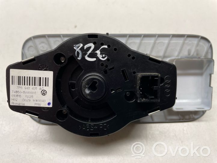 Volkswagen Touareg II Light switch 