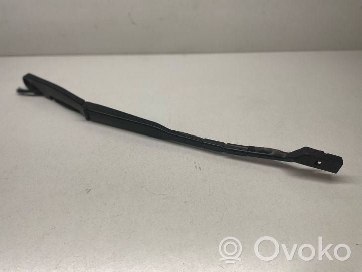 Volvo XC60 Windshield/front glass wiper blade 