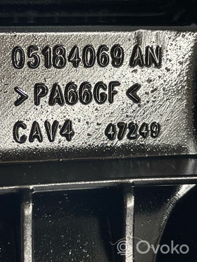 Dodge PickUp RAM SRT-10 Pokrywa zaworów 05184069AN