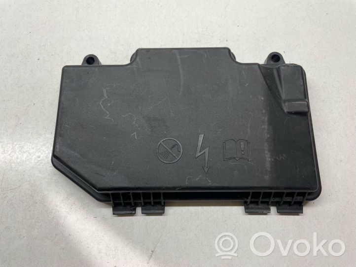 Mercedes-Benz S W222 Fuse box cover A2225404319