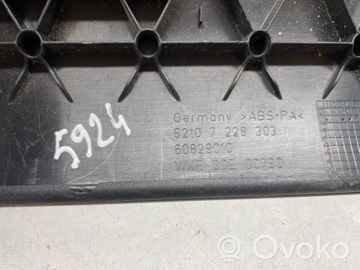 BMW 6 F12 F13 Osłona / Obudowa fotela przedniego pasażera 7228303