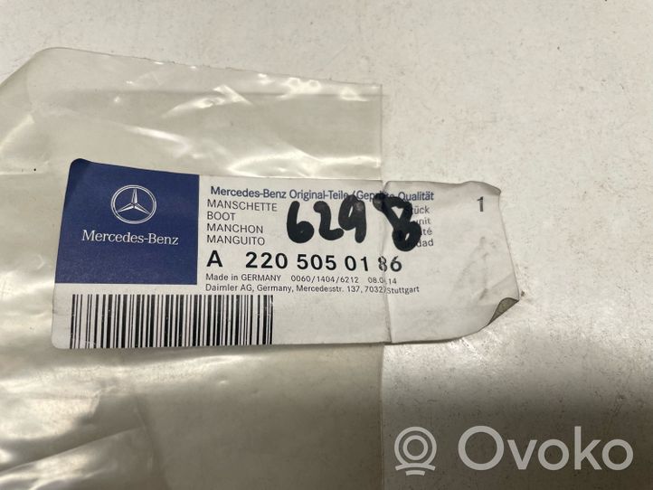 Mercedes-Benz S W220 Välijäähdyttimen ilmanohjauksen ilmakanava A2205050186