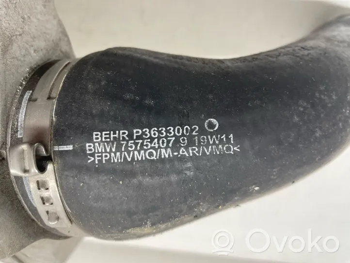 BMW 6 F12 F13 Välijäähdyttimen jäähdytin 7575403