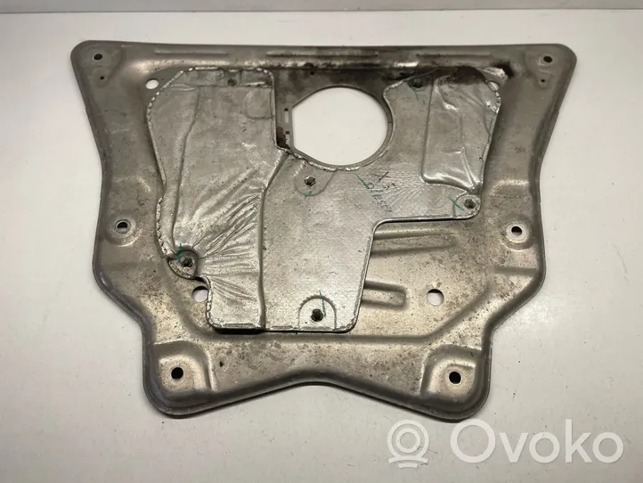 BMW X6 F16 Protezione anti spruzzi/sottoscocca del motore 6853814