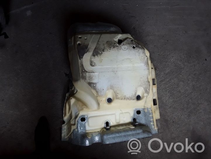 Volvo V40 Wykładzina podłogowa przednia 25615020