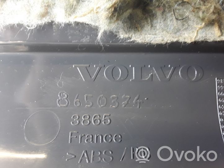 Volvo V70 Glove box set 8650374