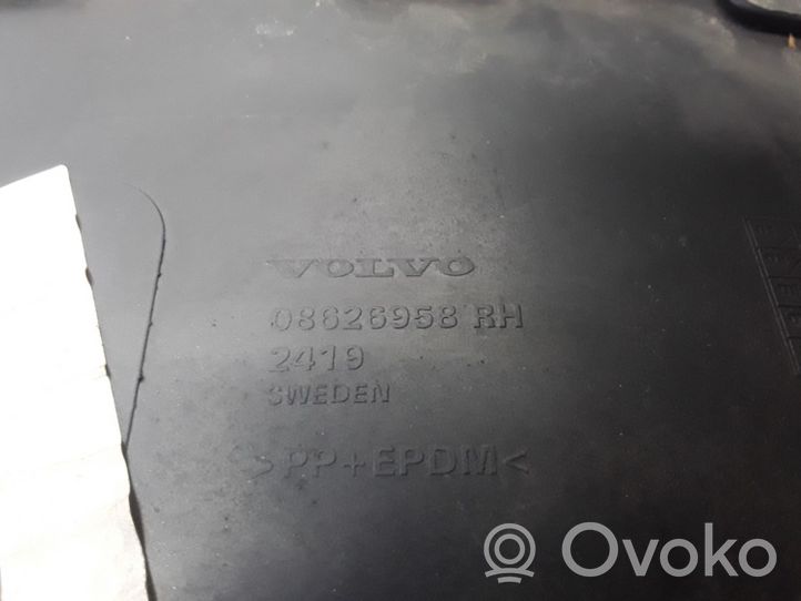 Volvo XC90 Takapuskurin kulmaosan verhoilu 08626958