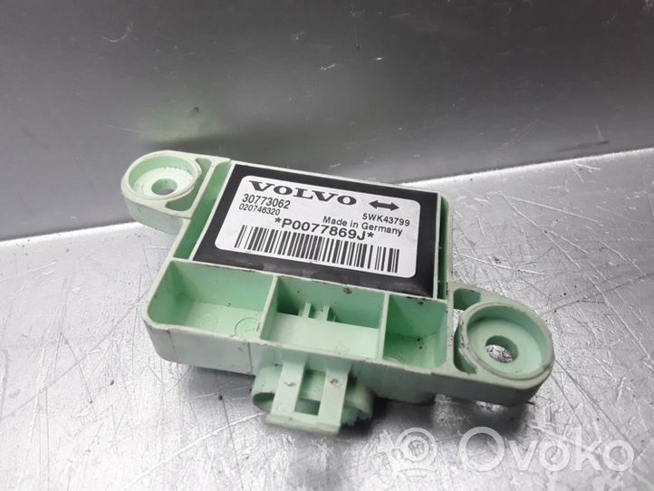 Volvo C70 Airbag deployment crash/impact sensor 30773062