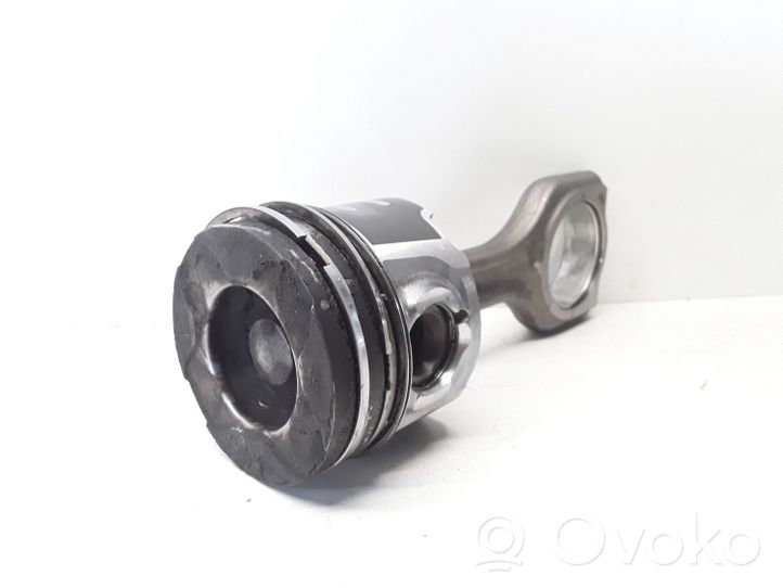 Volvo S40 Piston with connecting rod 