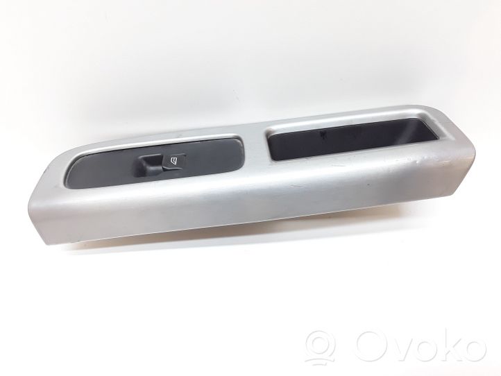 Volvo V50 Front door window switch trim 30658448