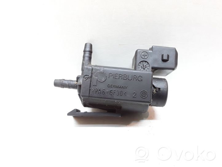 Volvo V70 Turboahtimen magneettiventtiili 30611668