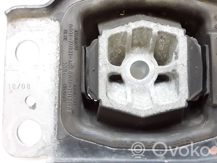 Volvo S80 Supporto di montaggio del motore 30680699