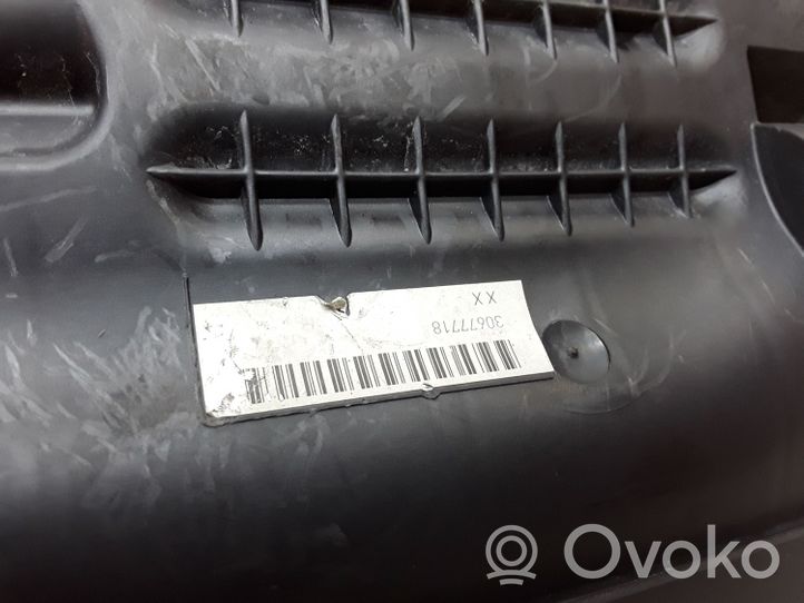 Volvo V70 Boîtier de filtre à air 30677718