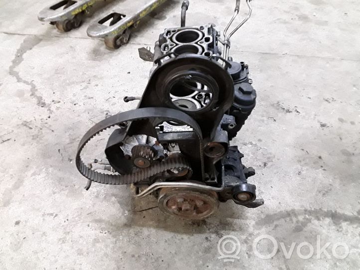 Volvo V70 Bloc moteur 