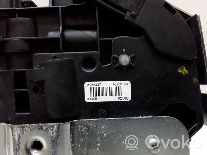 Volvo V70 Blocco/chiusura/serratura del portellone posteriore/bagagliaio 31253447