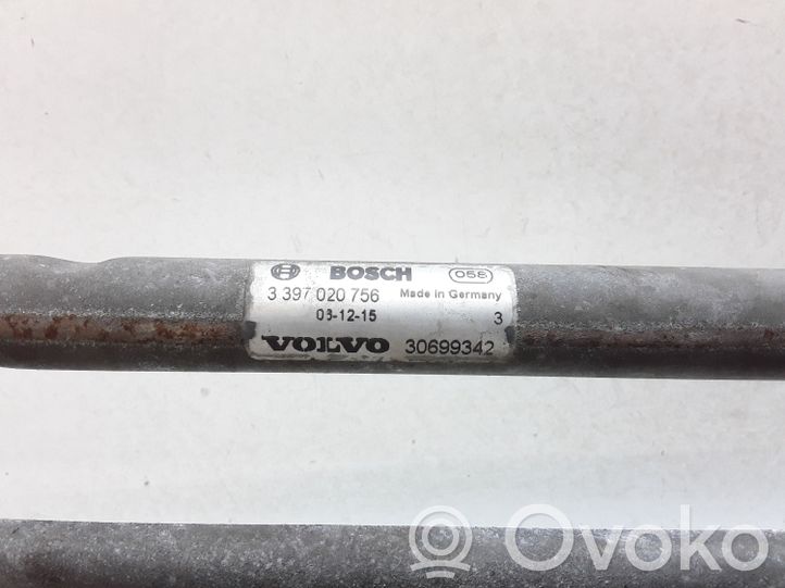 Volvo v50 wiper linkage top
