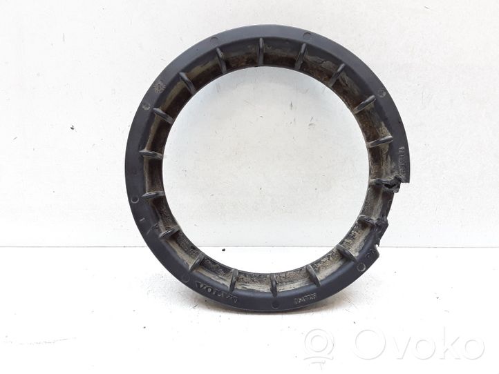 Volvo S60 Bague de verrouillage pour réservoir de carburant 8649739