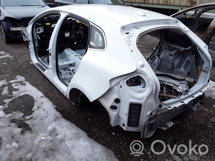 Volvo V40 Carrosserie quartier arrière 