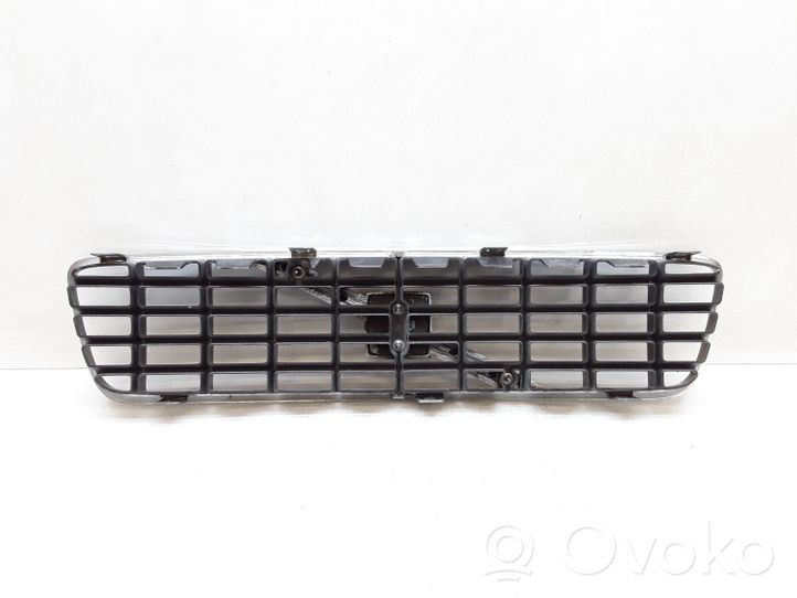 Volvo S60 Front bumper upper radiator grill 9190740