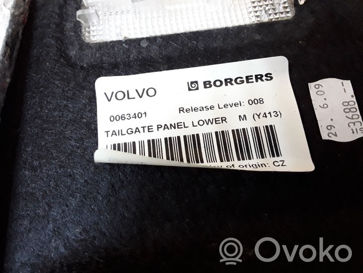 Volvo XC60 Poszycia / Boczki bagażnika 0063401