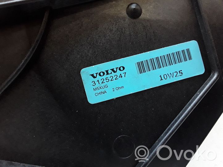 Volvo C30 Takaoven kaiutin 31252247