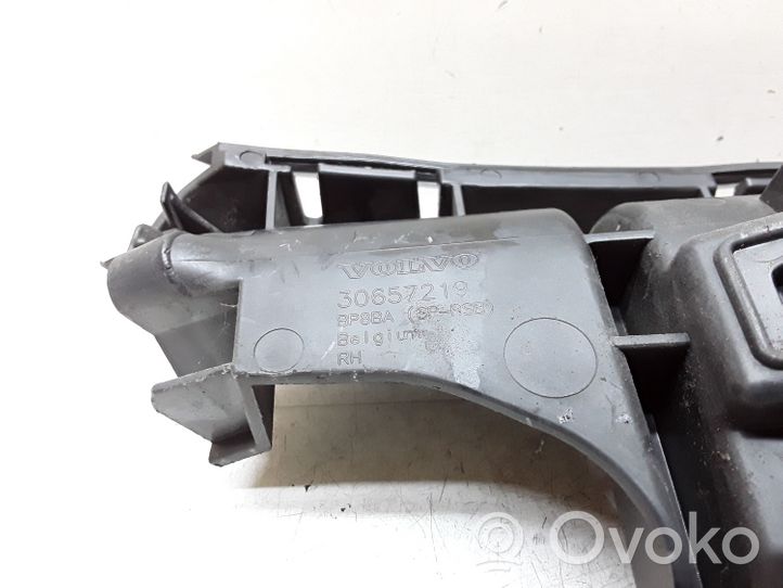 Volvo C30 Support de pare-chocs arrière 30657219