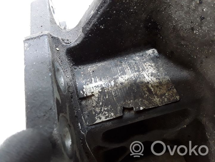 Volvo V70 Gearbox transfer box case P31256301