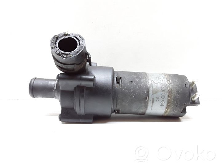 Mercedes-Benz C W203 Pompe à eau de liquide de refroidissement 2038350064