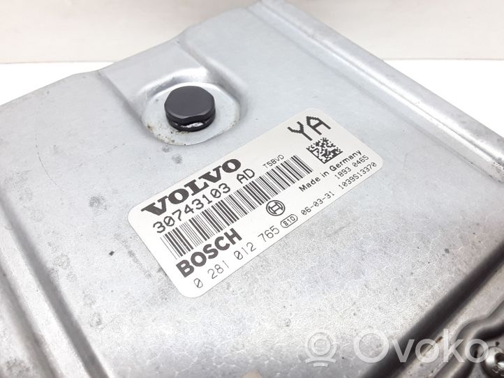 Volvo S80 Moottorin ohjainlaite/moduuli 30743103