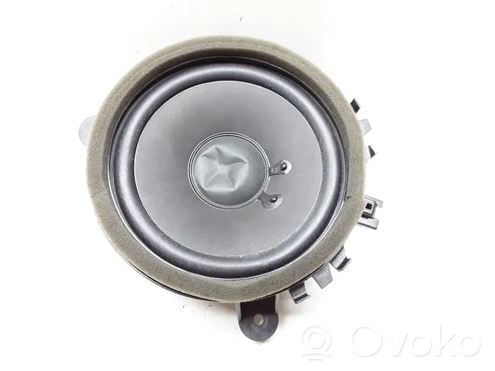 Volvo V40 Enceinte de porte arrière 30657445