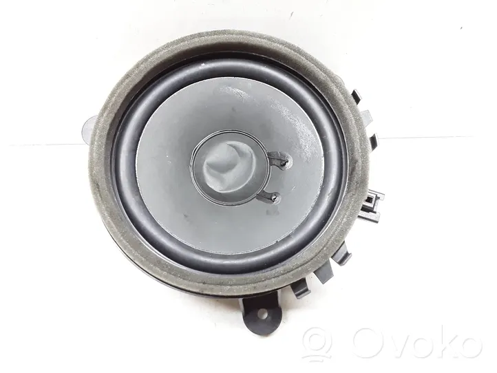 Volvo V60 Skaļrunis (-i) priekšējās durvīs 30657445