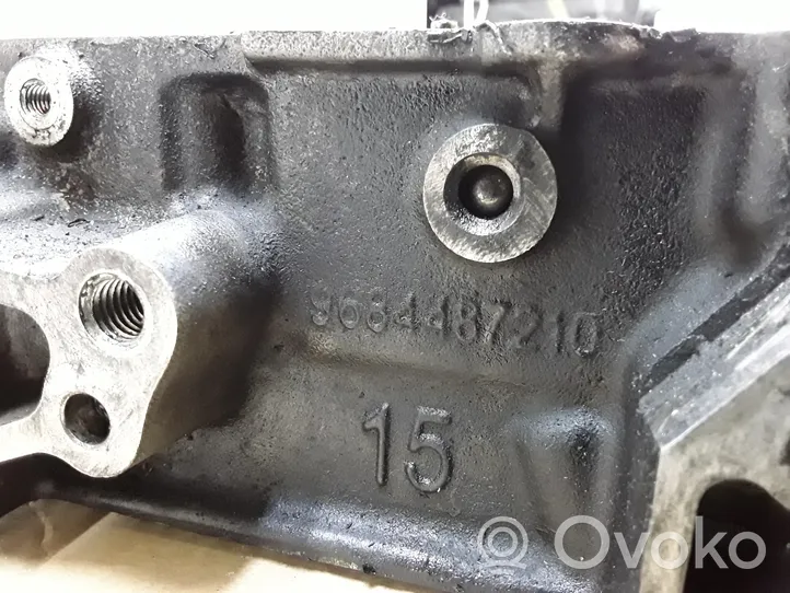 Volvo V60 Engine head 9684487210