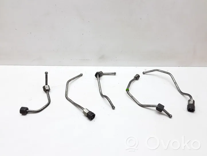 Volvo V40 Tuyau d'alimentation d'injecteur de carburant 